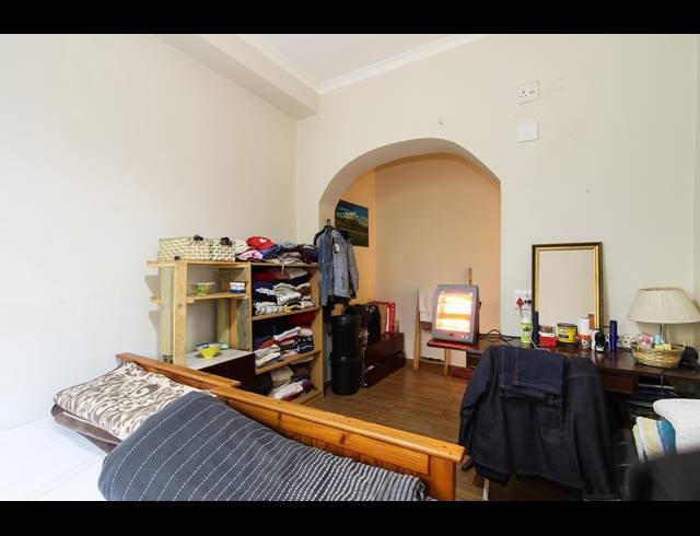 7 BEDROOM HOUSE FOR SALE IN WALMER ESTATE